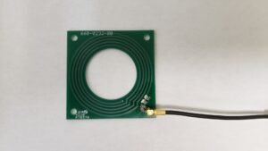 images Model HF-5102-5050 HF 13.56 MHz RFID Antenna, 50x50mm with 25mm diameter center hole, MMCX connector