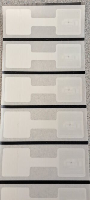 images Model RS7625-H4 Wraparound RFID Cable Label for 24mm diameter or less cabling/wiring, on roll of 2500, 76x25mm 80g coated label with 22.5x22.5mm model 9629 inlay, Alien Higgs 4 memory chip, UHF 902-928 MHz
